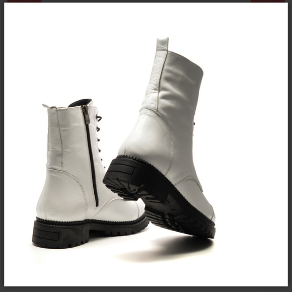 J Bloom Combat Boots, Size 10 (41), White. Excellent like new condition - Picture 5 of 6
